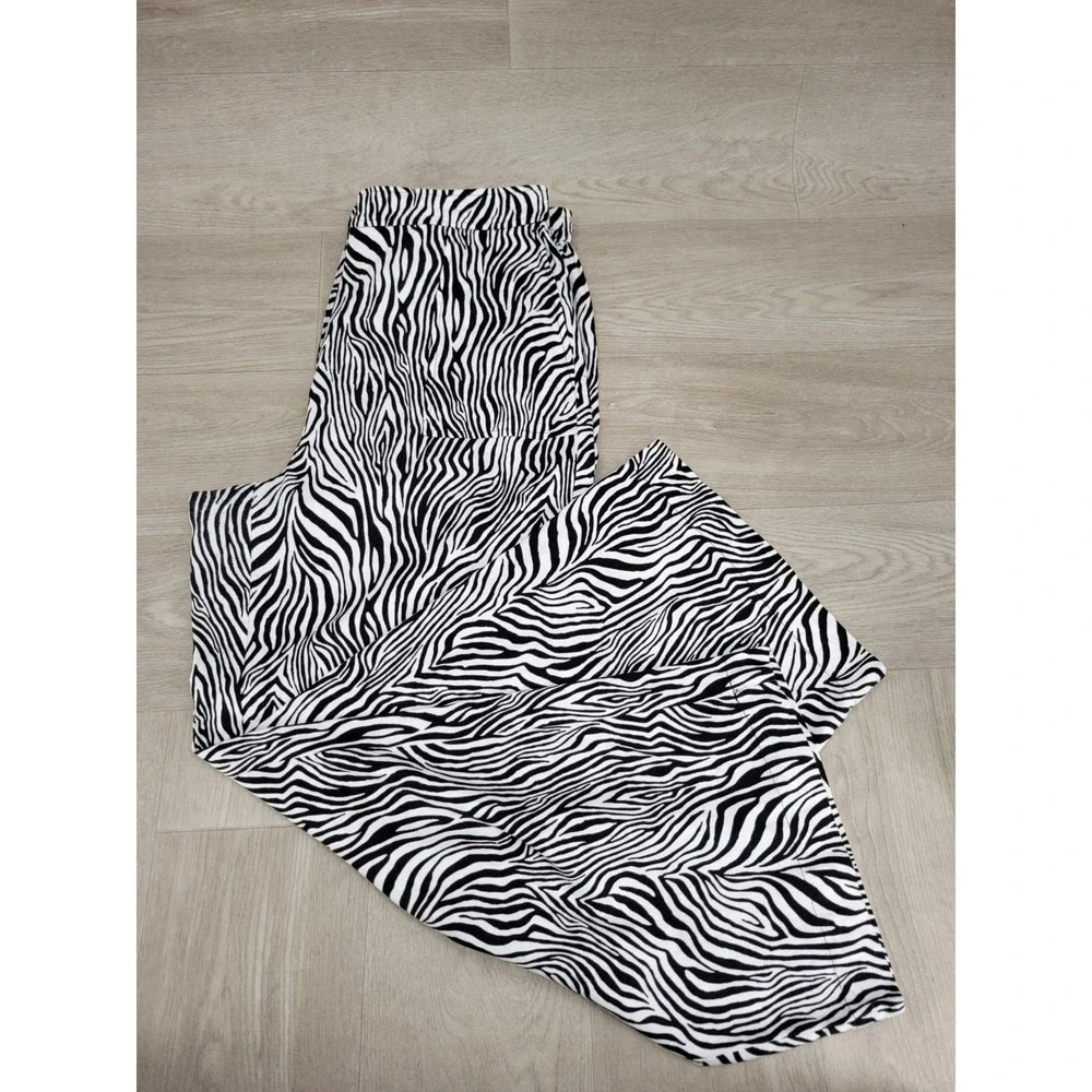 Michael Kors Zebra Linen Cargo Pants Women's Large Black White Wide Leg